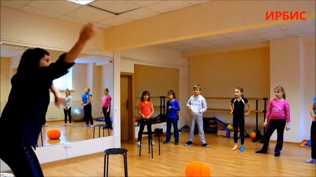 Уроки речи для детей: Как развить звонкость и полетность произношения - урок 2 смотреть онлайн