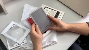 Распаковка - Электронная книга PocketBook Touch Lux 4 627 / PB627-S-CIS