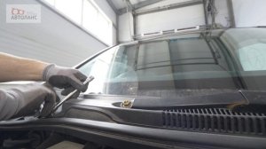 Демонтаж переднего бампера, крыльев, фар, решётки радиатора,  капота на Toyota Alphard.