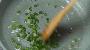 Вкусный ужин за 25 минут! ЖАРЕНАЯ КАПУСТА С ЯЙЦОМ.