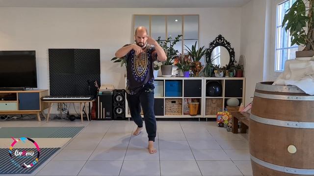 Séquence Bimba #3 Défense part1 // Furrupa CapOeira Kids смотреть онлайн