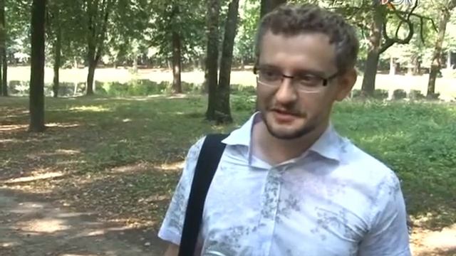 В городском парке много мусора смотреть онлайн