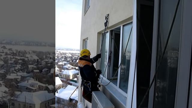 Монтаж кондиционера под окно.avi смотреть онлайн