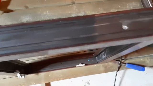 Баня своими руками. Как вствить металлопластиковое окно. смотреть онлайн