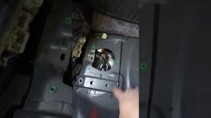 toyota LK prado 150 дизель вырезаем удобный люк в бак