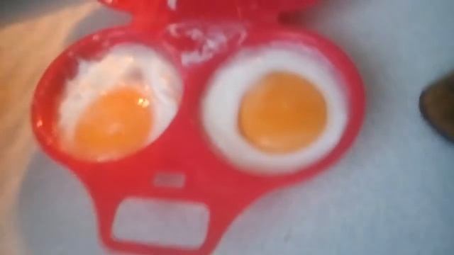 Как приготовить омлет или яичницу в домашних условиях смотреть онлайн