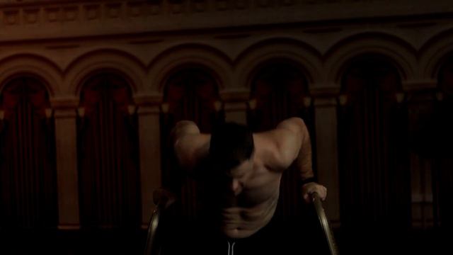 Лучшие Упражнения В Домашних Условиях от Арнольда Шварценеггера (Тренировка на Всё Тело) смотреть онлайн