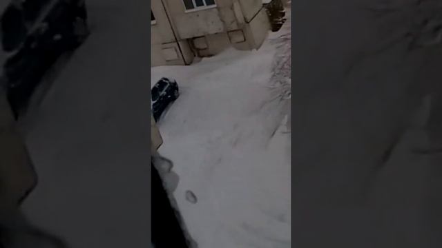 Снегат в квартал Еверест смотреть онлайн