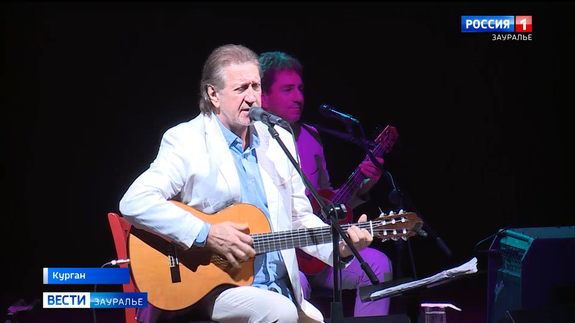 Первое выступление олега митяева. Олега митяева фестиваль пфки. Концерт митяева в ульяновске. Концерт олега митяева. Грушевский фестиваль митяев.