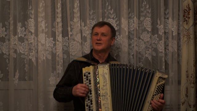 Алеша жарил на баяне шумел гремел. Мурка на баяне. Алеша жарил на баяне шумел гремел. Алеша жарил на баяне шумел гремел. Алеша жарил на баяне шумел гремел.