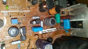 Разбираем на запчасти телевизор Sony.