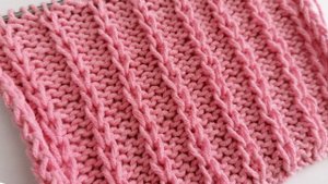 Узоры спицами. Вытянутые лицевые петли на изнаночном полотне