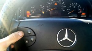 Как электронно проверить уровень масла/ How to electronically check the oil level Mercedes W210