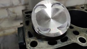 Mazda 626 ge Обзор новых недорогих поршней teikin. Вероятная причина дыма на холодную и жора масла.