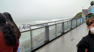 Поездка к набережной. Тихий океан. Атмосферное видео