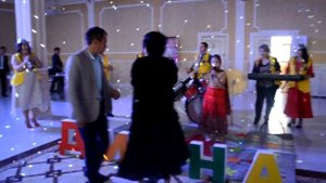 Зуби зуби Диана Шанкар