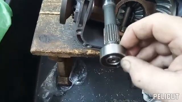 отполировал шейку фланца в зеркало . Закончил сборку второй кпп м-2141 из Волгограда. смотреть онлайн