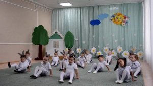 Танец зайчат.