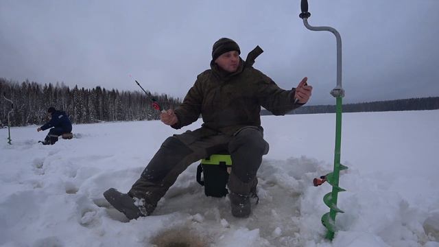 Выбрались на таёжные озёра. Ночёвка в избе с "Синим Рыбачком" Часть вторая