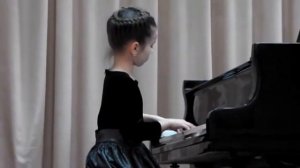 И.С. Бах  Маленькая прелюдия До мажор №1, исполняет Майя Пьянкова 9 лет.