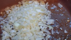 Горбуша на сковороде со сметаной! Простой рецепт на ужин и обед!