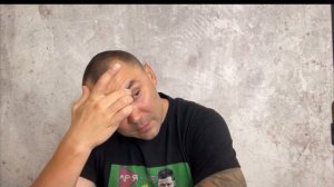 Укр из Греции предложил полюбить ближнего.