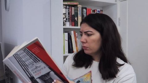 МОЙ НОВЫЙ КНИЖНЫЙ СТЕЛЛАЖ | Перестановка книг, заполняю книжные полки