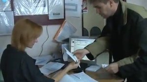 С 2011 года введена новая форма полиса обязательного медицинского страхования единого образца.