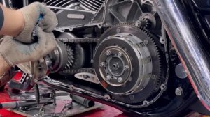 Течь праймери на Harley-Davidson Touring , как инспектировать, что лить , моторы Big Twin. Смотрим?