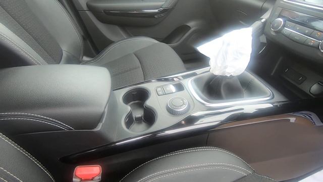 Renault Kadjar Dynamique S Nav 4x4 1.6 Manual - LP65JZA смотреть онлайн