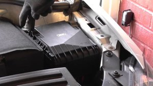 VW Golf Mk6 Fuse Box Location & Opening Guide 2008 to 2013 models