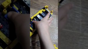 як сделать шкільний автобус из LEGO 2 часть