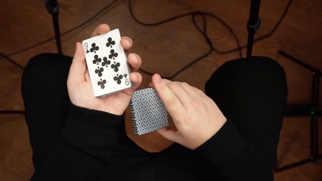 ТАСУЙ И МЕШАЙ КАРТЫ КАК НАСТОЯЩИЙ ФОКУСНИК / ОБУЧЕНИЕ смотреть онлайн