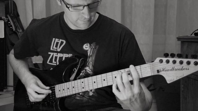 Home Alone on guitar (Main Title, Somewhere in my memory) смотреть онлайн