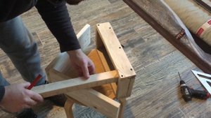 Кормушка для птиц своими руками.