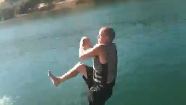 35 mph man test смотреть онлайн