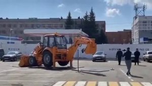 Экскаватор-погрузчик АМКОДОР 732