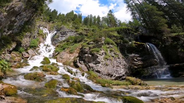 Божественная музыка смотреть онлайн