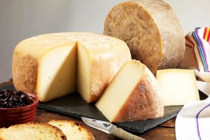 Terroir : l'Ossau-Iraty, le roi des fromages pyrénéens ! [Flokossama]