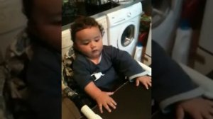 У ребёнка нервный тик!