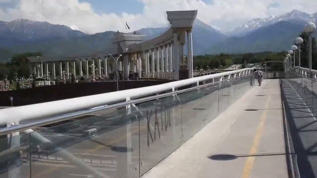 Работает ли подъемник возле Парка им. Первого Президента смотреть онлайн