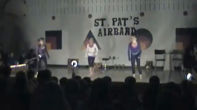 Mama Mia смотреть онлайн