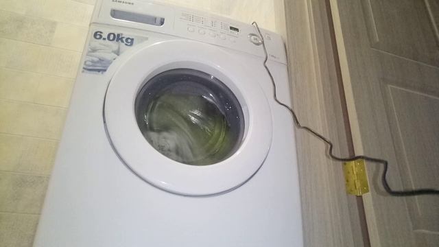 Стиральная машина Samsung P1271 Стирка постельного белья (1/2) смотреть онлайн