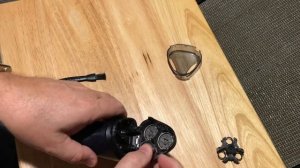 Cleaning Philips Norelco Electric Razor / Shaver including disassemble & reassemble