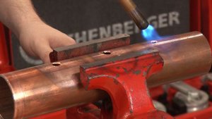 Урок 2 Отбортовщик труб