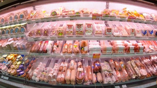 Поход в магазин Сахалина - Собираем посылку друзьям смотреть онлайн