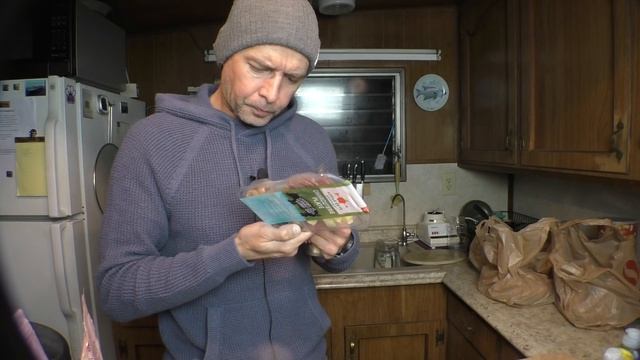 Американские Продукты Осьминоги и Снеки США Америка 2020 смотреть онлайн