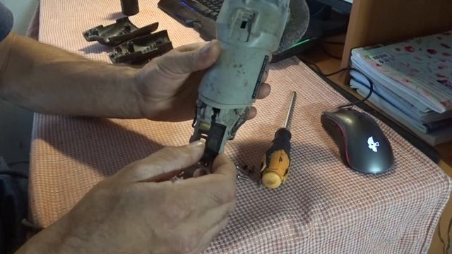 Замена кнопки на 125 болгарке, на альтернативную. смотреть онлайн