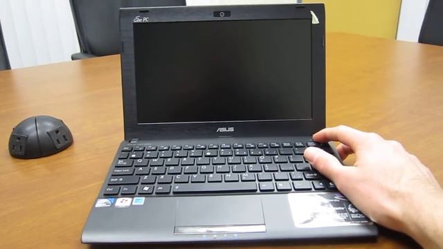 Asus Eee PC Flare 1025C / X101CH Video Tour смотреть онлайн