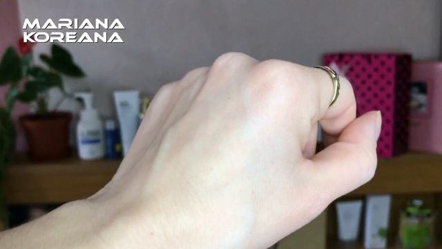 Новинка корейской косметики - увлажняющий крем для лица Vegreen Dayly Moisture Cream